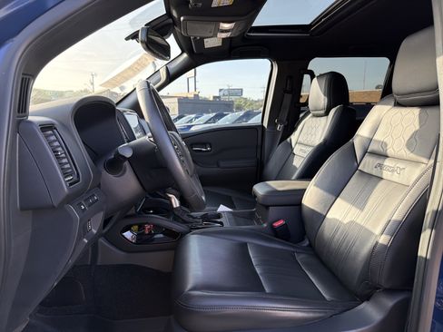 Used 2022 Nissan Frontier Pro-X w/ Pro-X Premium Package RWD image 25