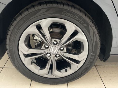 Used 2024 Honda Accord EX image 25