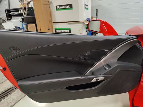 Used 2014 Chevrolet Corvette Stingray Convertible w/ 2LT Preferred Equipment Group image 23