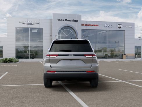 New 2026 Jeep Grand Cherokee Limited w/ Limited Altitude Package RWD image 7