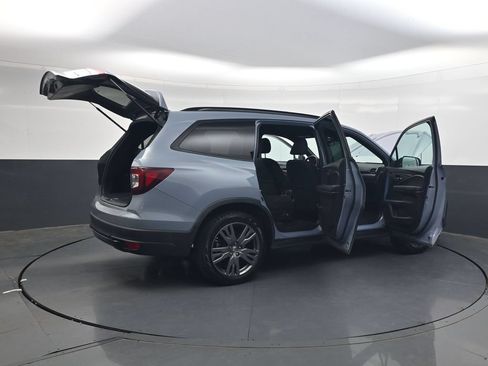 Used 2022 Honda Pilot Sport image 48