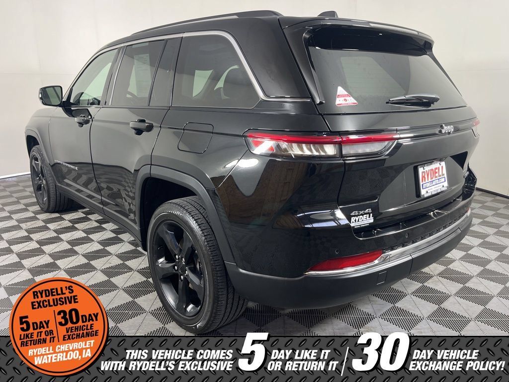 Used 2023 Jeep Grand Cherokee Limited w/ Luxury Tech Group II AWD/4WD image 6
