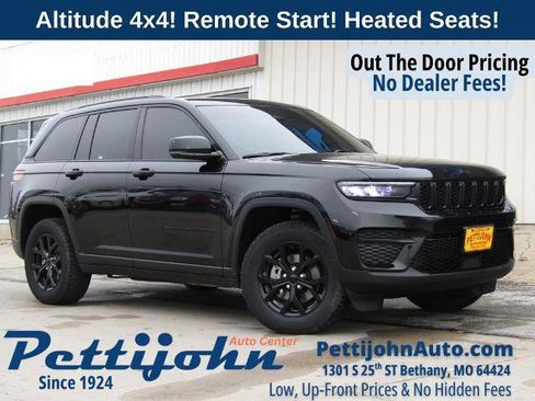 Used 2024 Jeep Grand Cherokee Altitude AWD/4WD image 1