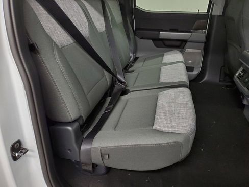 New 2026 Ford F250 XLT w/ XLT Premium Package AWD/4WD image 22