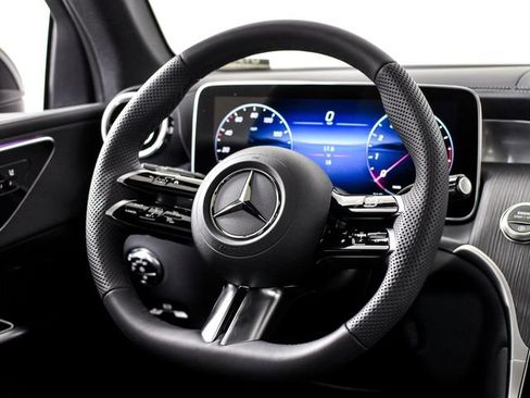 New 2026 Mercedes-Benz GLC 300 image 22