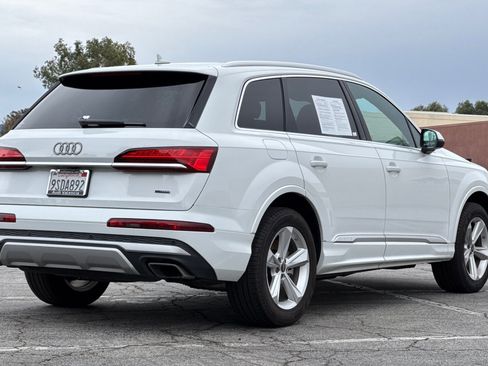 Certified 2025 Audi Q7 2.0T Premium image 4