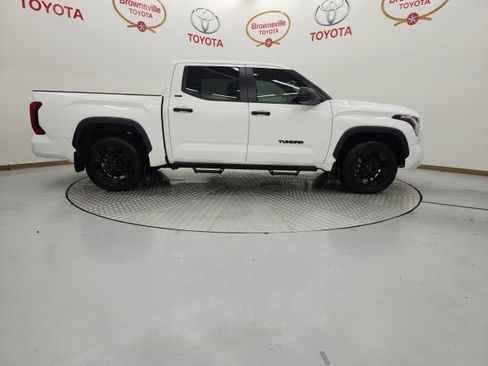 Used 2025 Toyota Tundra SR5 image 3