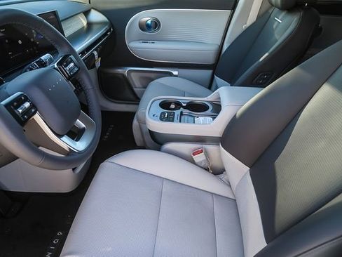 New 2026 Hyundai Ioniq 9 Limited image 20