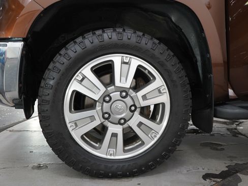 Used 2015 Toyota Tundra 1794 Edition AWD/4WD image 32