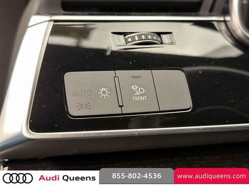 Certified 2025 Audi Q7 2.0T Premium Plus w/ Premium Plus Package AWD/4WD image 22