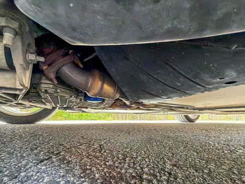 Used 2002 Chevrolet Corvette Coupe w/ Preferred Equipment Group2 image 61