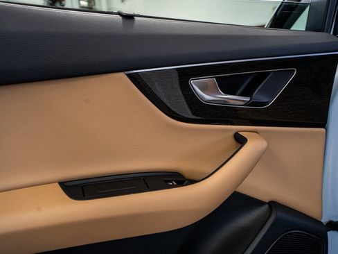 Used 2021 Audi Q7 2.0T Premium Plus w/ Executive Package image 58