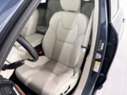 Used 2022 Volvo XC90 T8 Inscription Expression w/ Climate Package AWD/4WD image 13