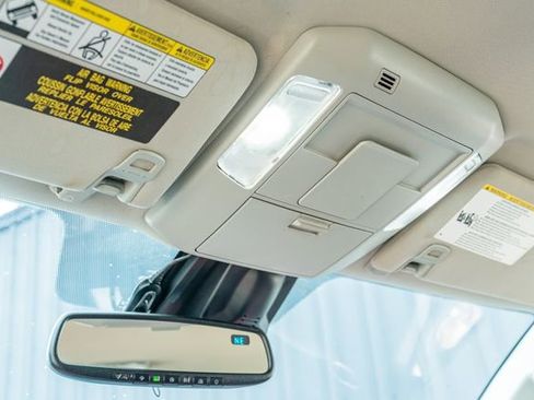 Used 2018 Toyota Tundra SR5 w/ TRD Off Road Package image 21