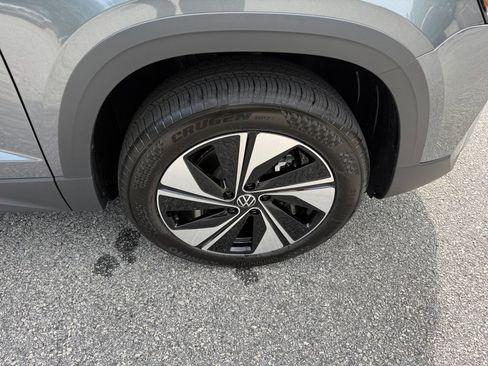 New 2026 Volkswagen Taos SE AWD/4WD image 25