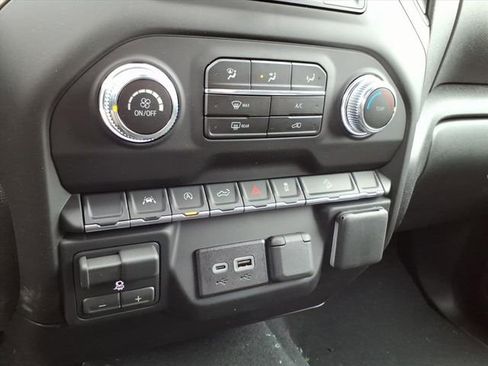 New 2026 GMC Sierra 1500 Pro w/ Graphite Edition image 32