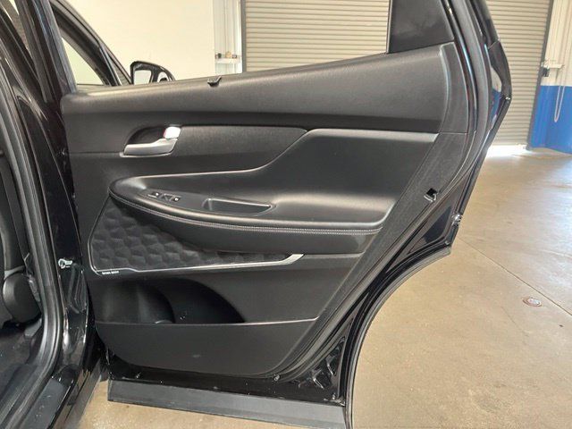 Used 2022 Hyundai Santa Fe Limited AWD/4WD image 16