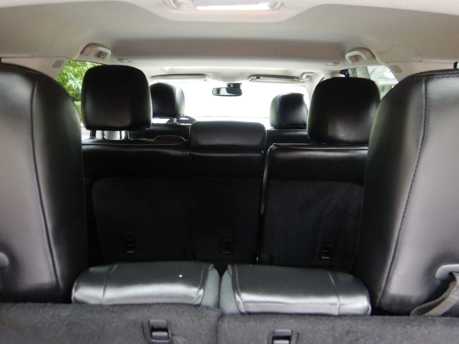 Used 2015 INFINITI QX60 Luxe w/ Premium Plus Package AWD/4WD image 32