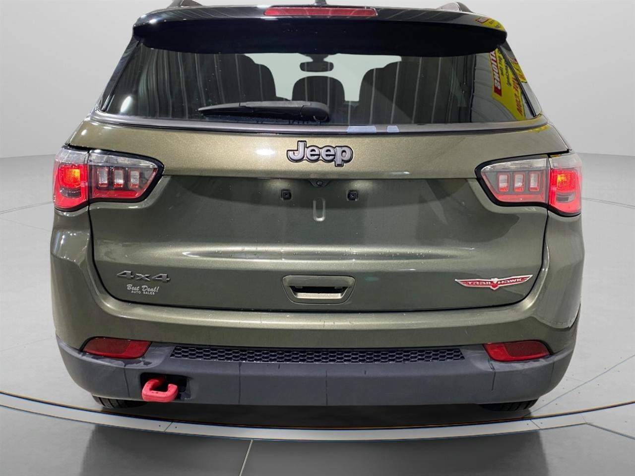 Used 2018 Jeep Compass Trailhawk w/ Cold Weather Group AWD/4WD image 4
