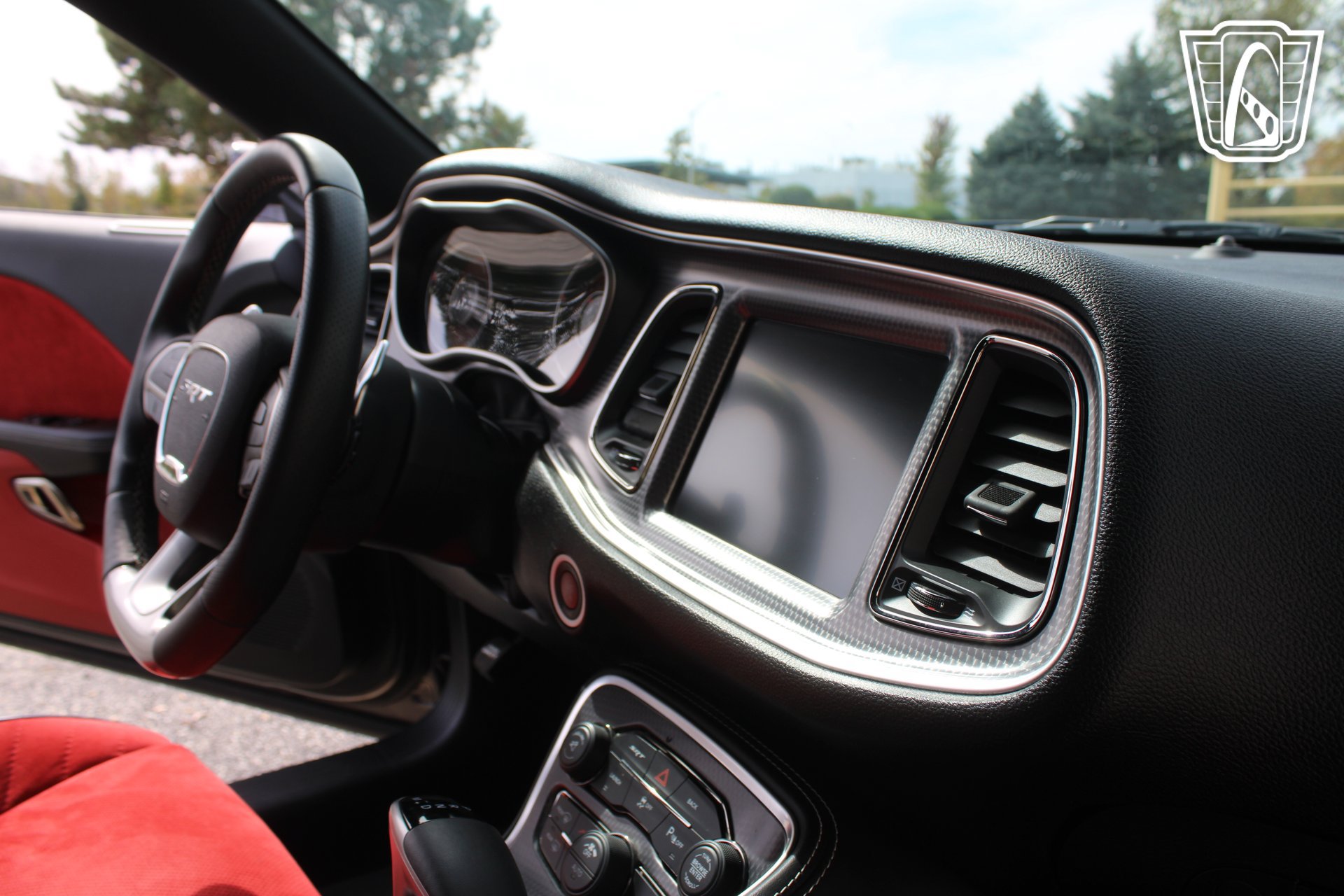 Used 2015 Dodge Challenger SRT Hellcat RWD image 12
