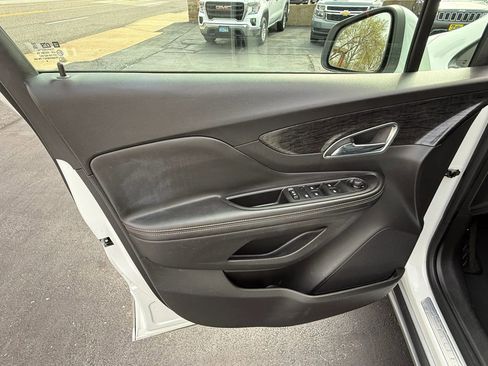 Used 2015 Buick Encore Convenience image 12