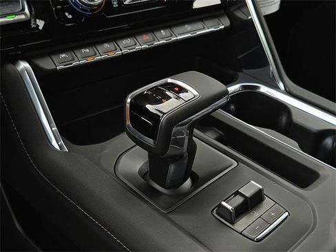 New 2025 GMC Sierra 1500 Denali image 14