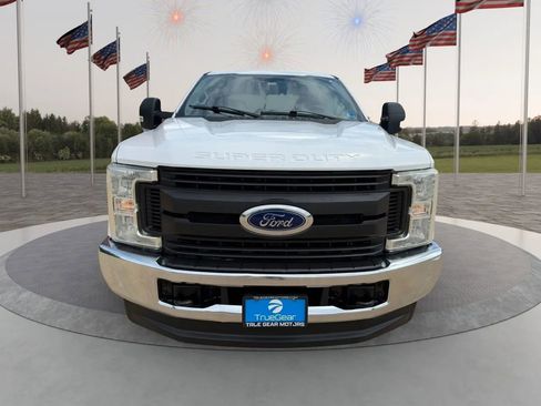 Used 2019 Ford F350 XL w/ Power Equipment Group AWD/4WD image 3