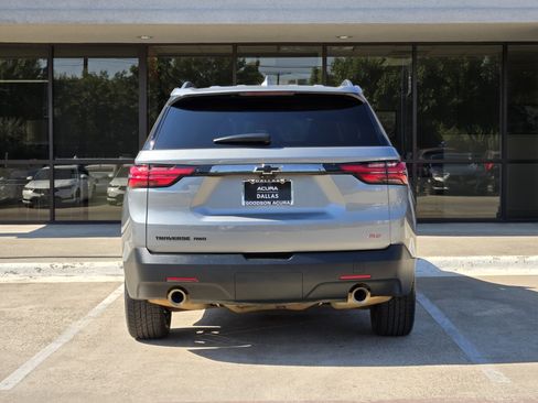 Used 2023 Chevrolet Traverse RS image 7