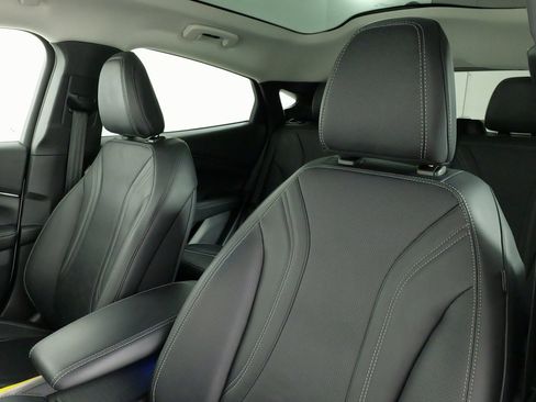 Used 2022 Ford Mustang Mach-E Premium image 30