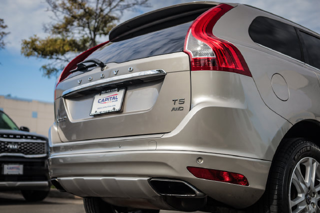 Used 2015 Volvo XC60 T5 AWD/4WD image 21