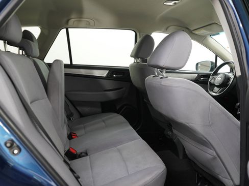 Used 2019 Subaru Outback 2.5i Premium AWD/4WD image 12