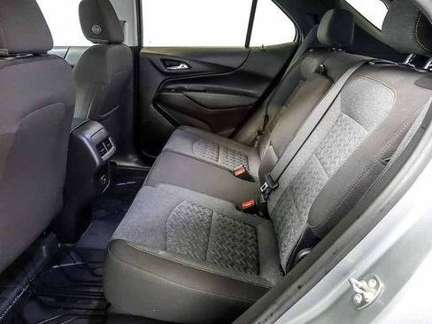 Certified 2024 Chevrolet Equinox LT FWD image 14