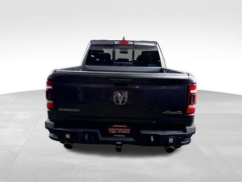 Used 2019 RAM 1500 Laramie w/ Sport Appearance Package AWD/4WD image 10