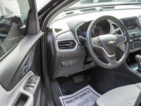 Used 2022 Chevrolet Equinox LT image 10