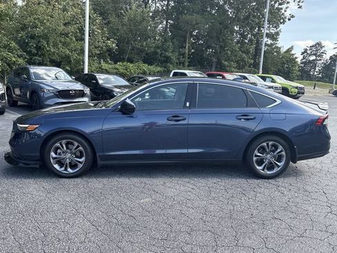 Used 2023 Honda Accord EX image 16