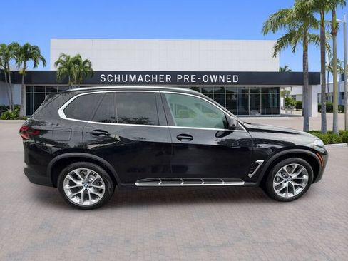Used 2025 BMW X5 xDrive50e AWD/4WD image 8
