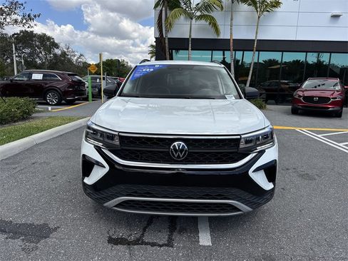 Used 2023 Volkswagen Taos S image 9