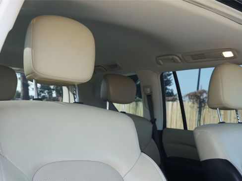 Used 2023 INFINITI QX80 Premium Select w/ Cargo Package AWD/4WD image 31