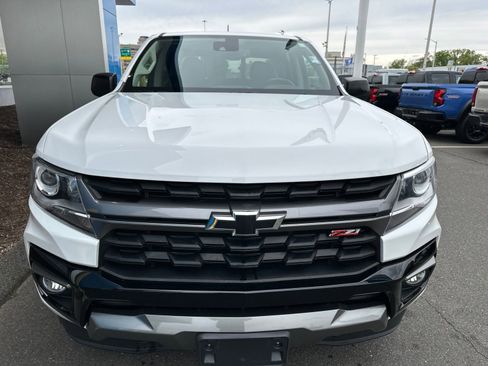 Used 2022 Chevrolet Colorado Z71 w/ Safety Package AWD/4WD image 2