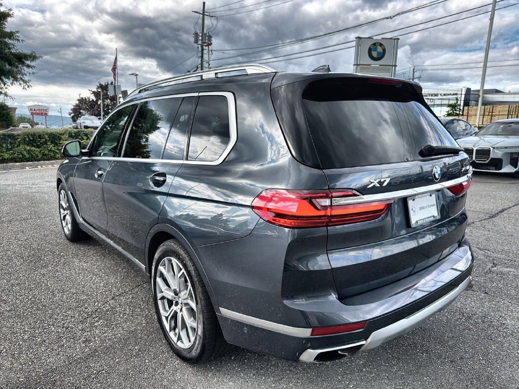 Used 2020 BMW X7 xDrive40i w/ Premium Package AWD/4WD image 12