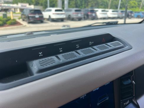 Used 2022 Ford Bronco Wildtrak AWD/4WD image 24
