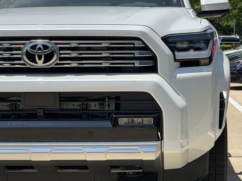 New 2026 Toyota 4Runner Limited AWD/4WD image 8