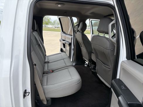 Used 2016 Ford F150 XLT w/ Equipment Group 301A Mid image 9