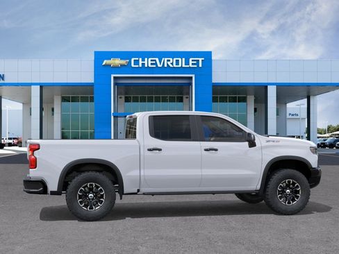 New 2026 Chevrolet Silverado 1500 ZR2 AWD/4WD image 5