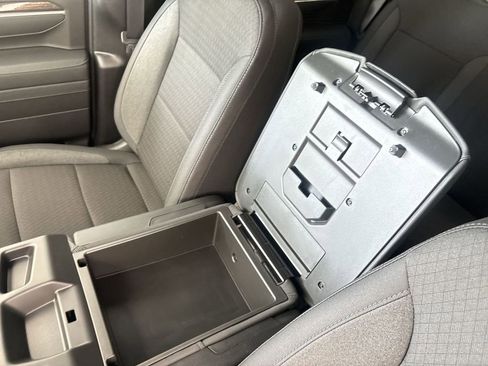 New 2026 GMC Sierra 3500 SLE w/ SLE Value Package image 36