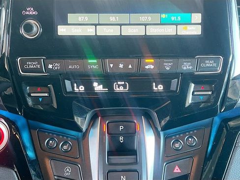 Used 2023 Honda Odyssey Elite image 22