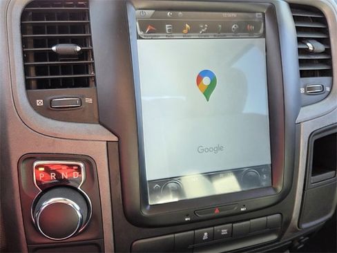 Certified 2018 RAM 1500 Express image 24