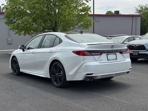 Used 2025 Toyota Camry XSE AWD/4WD image 24