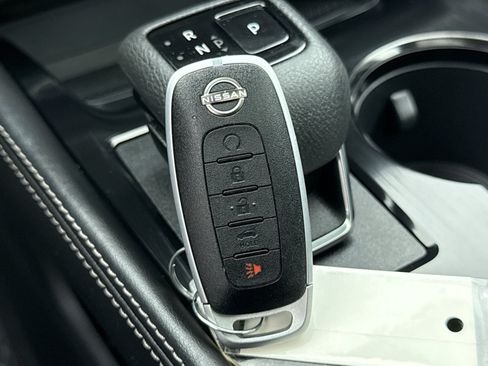 Used 2023 Nissan Rogue SL w/ SL Premium Package AWD/4WD image 25