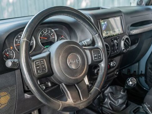 Used 2014 Jeep Wrangler Unlimited Sport w/ Quick Order Package 23S AWD/4WD image 24